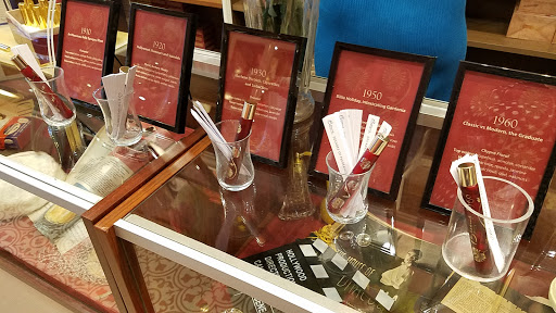 Cosmetics Store «Besame Cosmetics», reviews and photos, 3505 W Magnolia Blvd, Burbank, CA 91505, USA