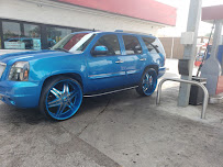 Pinkey's Capital Auto Body - Photo 7 - Car repair in Milwaukee, WI, Milwaukee