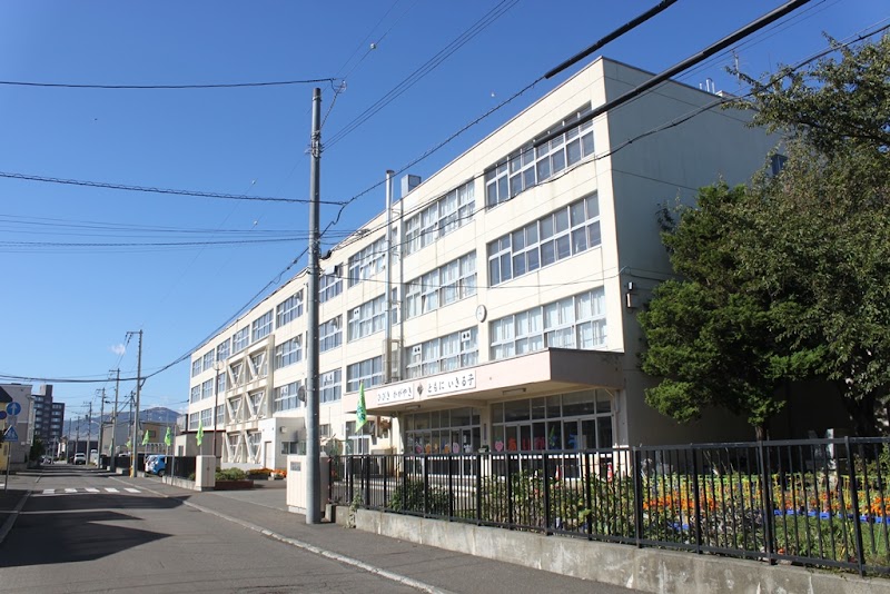 札幌市立東光小学校