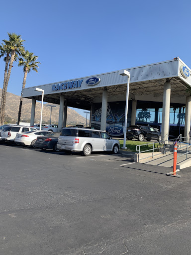 Ford Dealer «Raceway Ford», reviews and photos, 5900 Sycamore Canyon Blvd, Riverside, CA 92507, USA