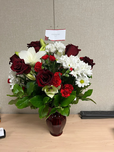 Florist «Everest Florist and Gifts Sacramento», reviews and photos, 7137 Walerga Rd, Sacramento, CA 95842, USA