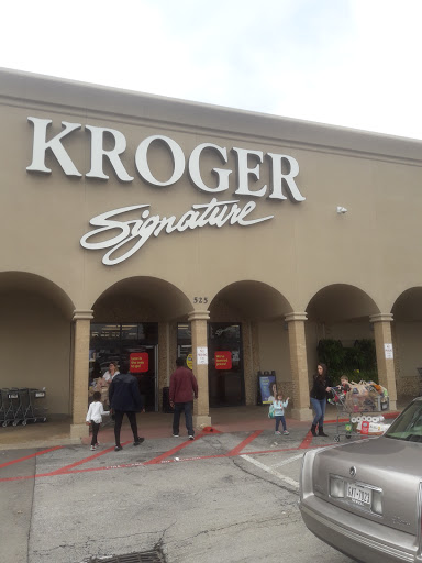 Kroger Plaza