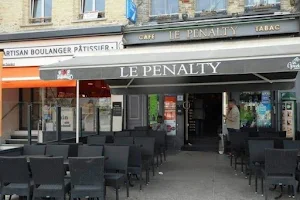 LE PENALTY image