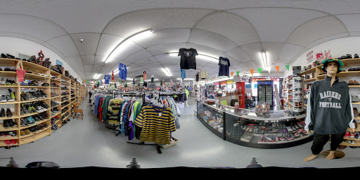 Thrift Store «Value Thrift Store», reviews and photos, 1507 S Riverside Ave, Rialto, CA 92376, USA