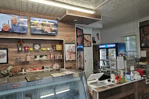 Mama’s Kitchen Deli And Cafe image
