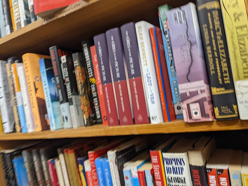 Book Store «Half Price Books», reviews and photos, 5032 S 74th St, Greenfield, WI 53220, USA