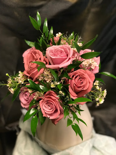 Florist «Bella Flora CT LLC», reviews and photos, 412 Cromwell Ave, Rocky Hill, CT 06067, USA