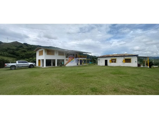 Miguel Negocios Inmobiliarios en Manizales 