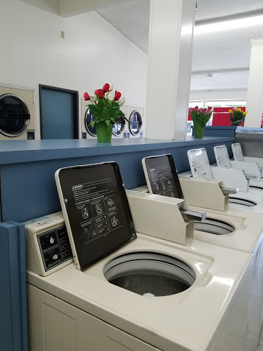 Laundromat «Hilltop Cleaners-Coin Laundry», reviews and photos, 1526 Harbor Blvd, La Habra Heights, CA 90631, USA