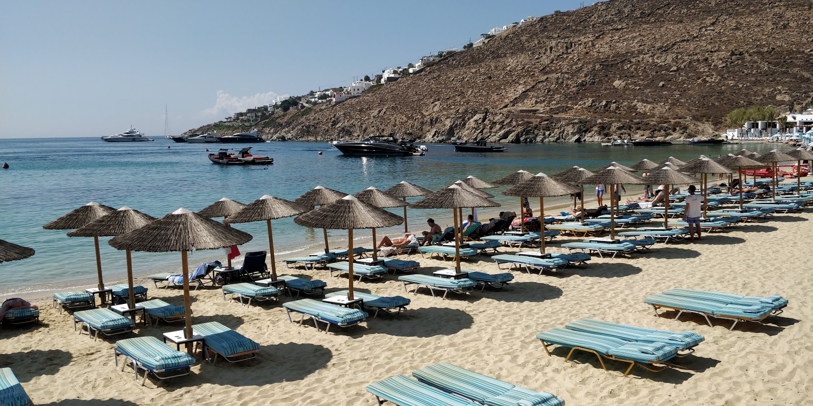 Zdjęcie Plaża Psarou - popularne miejsce wśród znawców relaksu