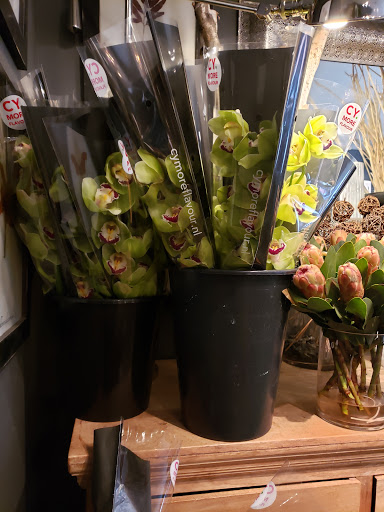 Florist «Pure Design», reviews and photos, 500 S 22nd St, Philadelphia, PA 19146, USA