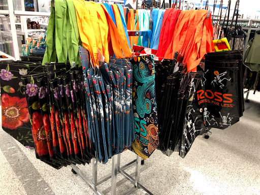 Clothing Store «Ross Dress for Less», reviews and photos, 405 Westlake Center, Daly City, CA 94015, USA