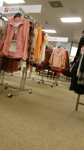 Department Store «Peebles», reviews and photos, 455 Madison Square Dr, Madisonville, KY 42431, USA