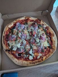 Plats et boissons du Pizzeria L'atelier de la pizz' à Pertuis - n°3