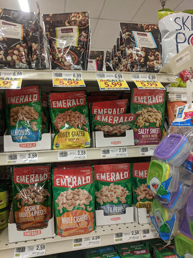 Grocery Store «Food Lion», reviews and photos, 125 Stuart Rd NE, Cleveland, TN 37312, USA