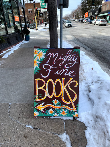Rare Book Store «Paperback Exchange», reviews and photos, 2227 W 50th St, Minneapolis, MN 55419, USA