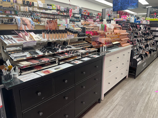 Beauty Supply Store «Optima Beauty Supply», reviews and photos, 84-15 Roosevelt Ave, Jackson Heights, NY 11372, USA
