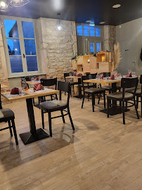 Atmosphère du Restaurant Le Trivicour'tin à Saint-Trivier-de-Courtes - n°6