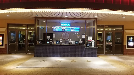 Movie Theater «Regal Cinemas Palladium 14 & IMAX», reviews and photos, 5830 Samet Dr, High Point, NC 27265, USA