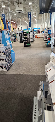 Shopping Mall «Drew 19 Shopping Center», reviews and photos, 21311 US Hwy 19 N, Clearwater, FL 33765, USA