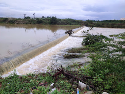 Checkdam on Karipeti Kalava