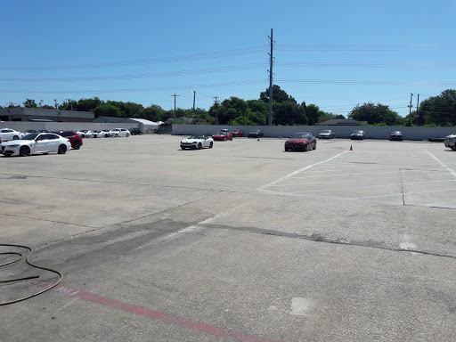 Car Dealer «Alfa Romeo FIAT of McKinney», reviews and photos, 800 N Central Expy, McKinney, TX 75070, USA