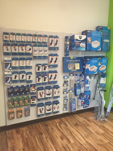 Bell Creek Pharmacy, 8324 Bell Creek Rd, Mechanicsville, VA 23116, USA, 
