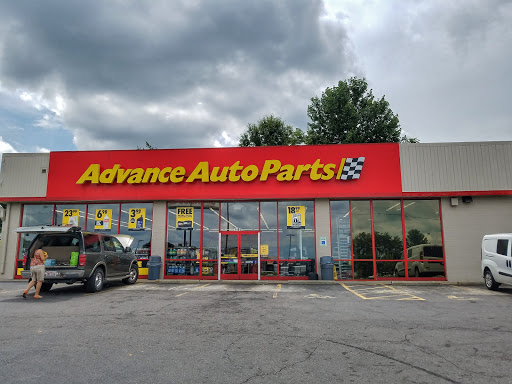 Auto Parts Store «Advance Auto Parts», reviews and photos, 1465 Trade Mart Blvd, Winston-Salem, NC 27127, USA
