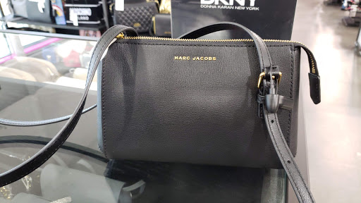 Department Store «Saks OFF 5TH», reviews and photos, 29 Tarrytown Rd, White Plains, NY 10607, USA