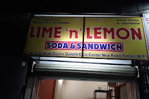 Lime N Lemon Soda And Sandwich image