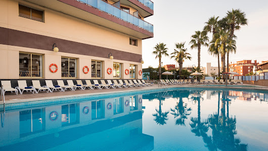 Hotel htop Calella Palace Family & SPA Carrer de Maria Cardona, 9, 08370 Calella, Barcelona, España