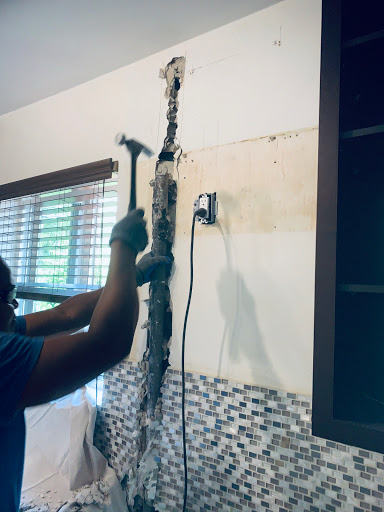 Plumber «Ez Plumbing Repair & Services», reviews and photos, 27 NW 10th Ave, Miami, FL 33128, USA