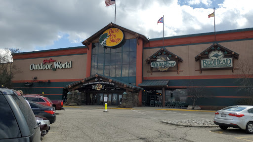 Sporting Goods Store «Bass Pro Shops», reviews and photos, 300 Cincinnati Mills Dr, Cincinnati, OH 45240, USA