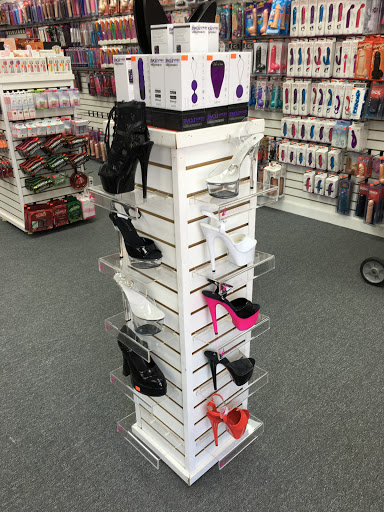 Adult Entertainment Store «Tunnel Of Love - Romantic Superstore», reviews and photos, 477 S Lynnhaven Rd, Virginia Beach, VA 23452, USA