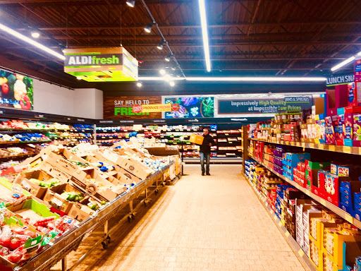 Supermarket «ALDI», reviews and photos, 4833 Oakton St, Skokie, IL 60077, USA