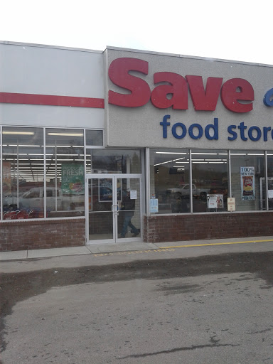 Grocery Store «Save-A-Lot», reviews and photos, 461 N Main St, Warsaw, NY 14569, USA