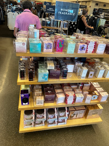 Department Store «Nordstrom Rack Glendale Fashion Center», reviews and photos, 227 N Glendale Ave, Glendale, CA 91206, USA