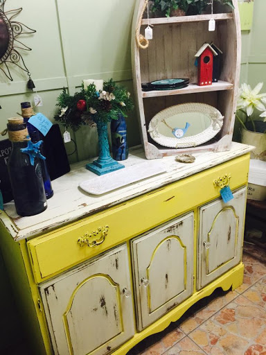 Used Furniture Store «Waterside Furnishings», reviews and photos, 357 Scotland St, Dunedin, FL 34698, USA