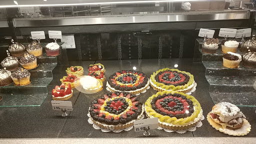 Grocery Store «The Fresh Market», reviews and photos, 6325 Falls of Neuse Rd, Raleigh, NC 27615, USA