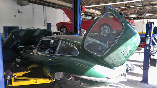 Tire Shop «NEW ENGLAND TIRE Car Care Centers - Northborough», reviews and photos, 367 W Main St, Northborough, MA 01532, USA