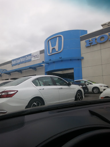 Honda Dealer «Sierra Honda», reviews and photos, 1450 S Shamrock Ave, Monrovia, CA 91016, USA