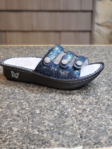 Shoe Store «Work Boots & More», reviews and photos, 53 Frazier St, Waynesville, NC 28786, USA