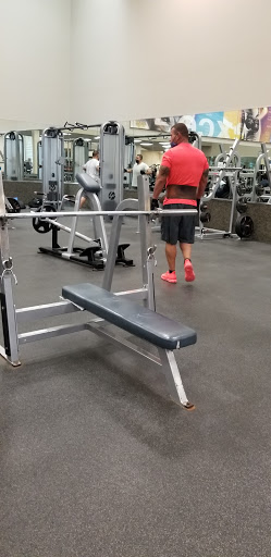 Gym «LA Fitness», reviews and photos, 540 E Rollins Rd, Round Lake Beach, IL 60073, USA