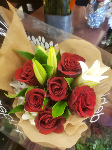 Grocery Store «Safeway», reviews and photos, 138 W Ellendale Ave, Dallas, OR 97338, USA