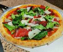 Photos du propriétaire du Pizzeria Pizza De Crussol-Pizzas artisanales à emporter à Saint-Péray - n°5