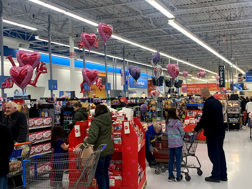 Department Store «Walmart Supercenter», reviews and photos, 1100 New Haven Rd, Naugatuck, CT 06770, USA