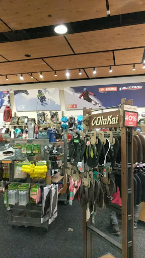 Sporting Goods Store «Any Mountain, Roseville», reviews and photos, 392 Roseville Square, Roseville, CA 95678, USA