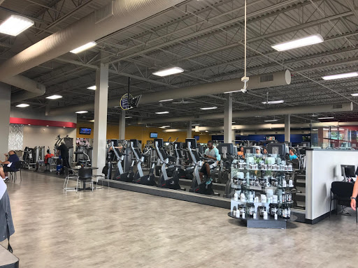 Gym «Club Fitness», reviews and photos, 1443 Bass Pro Drive, St Charles, MO 63301, USA