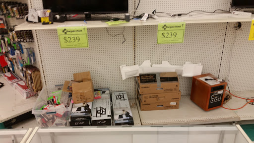 Discount Store «Bargain Hunt», reviews and photos, 4140 Carothers Pkwy, Franklin, TN 37067, USA