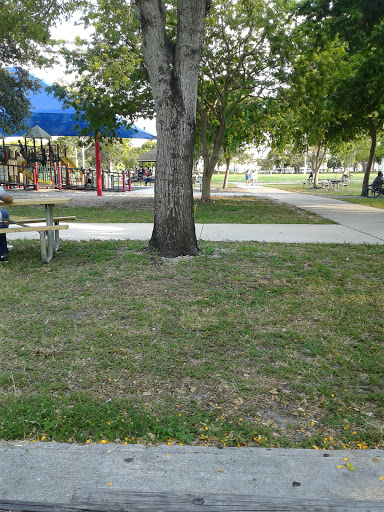 Park «Country Village Park», reviews and photos, 6550 NW 188th Terrace, Hialeah, FL 33015, USA
